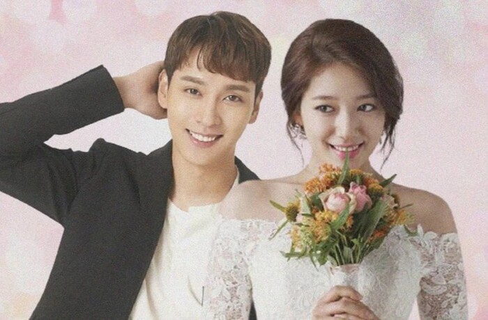 Park Shin Hye và ông xã Choi Tae Joon đang bận rộn chuẩn bị cho hôn lễ cũng như mời bạn bè thân thiết. 