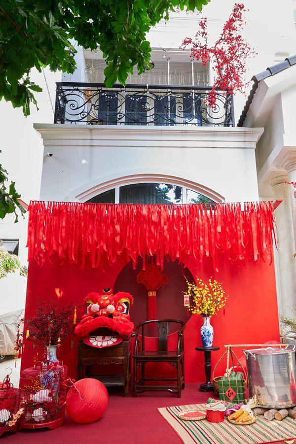 Tiếp đó là khu vực 