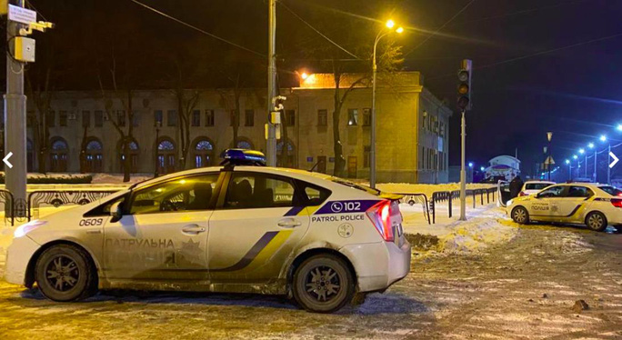 Sự việc xảy ra vào khoảng 3 giờ 40 phút ngày 27-1 (giờ địa phương) tại chốt kiểm tra an ninh của nhà máy tên lửa Pivdenmash, TP Dnipro. Ảnh: 20min.ch