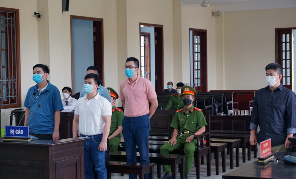 Các bị cáo tại tòa phúc thẩm