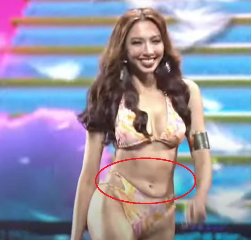 Ngay cả khi cô đã hóp, phần bụng dưới vẫn khá dày.