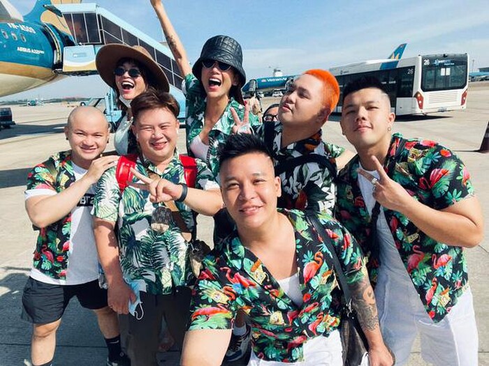 Võ Hoàng Yến vừa có chuyến du lịch với hội bạn thân. 