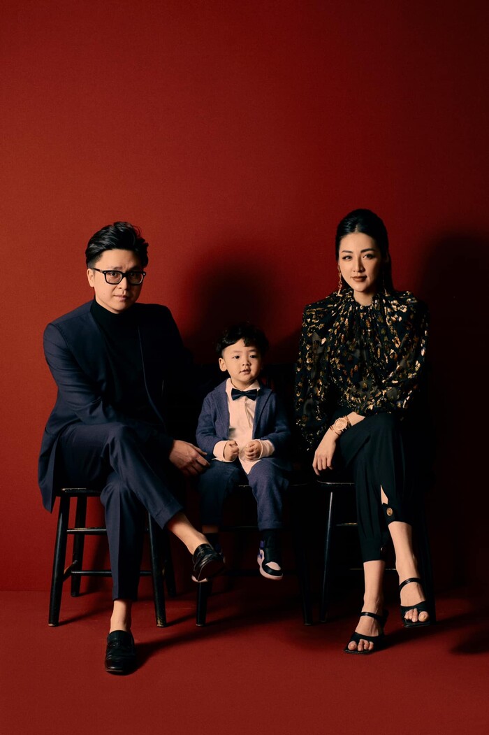 Gia đình Á hậu Tú Anh.