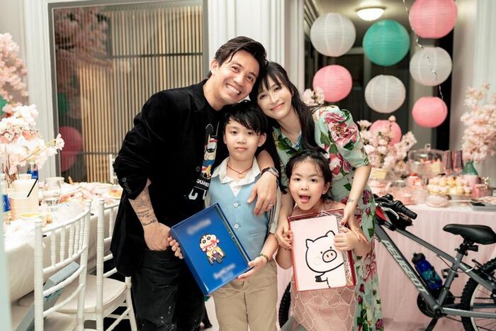 2 con của Minh Nhựa và Mina Phạm.