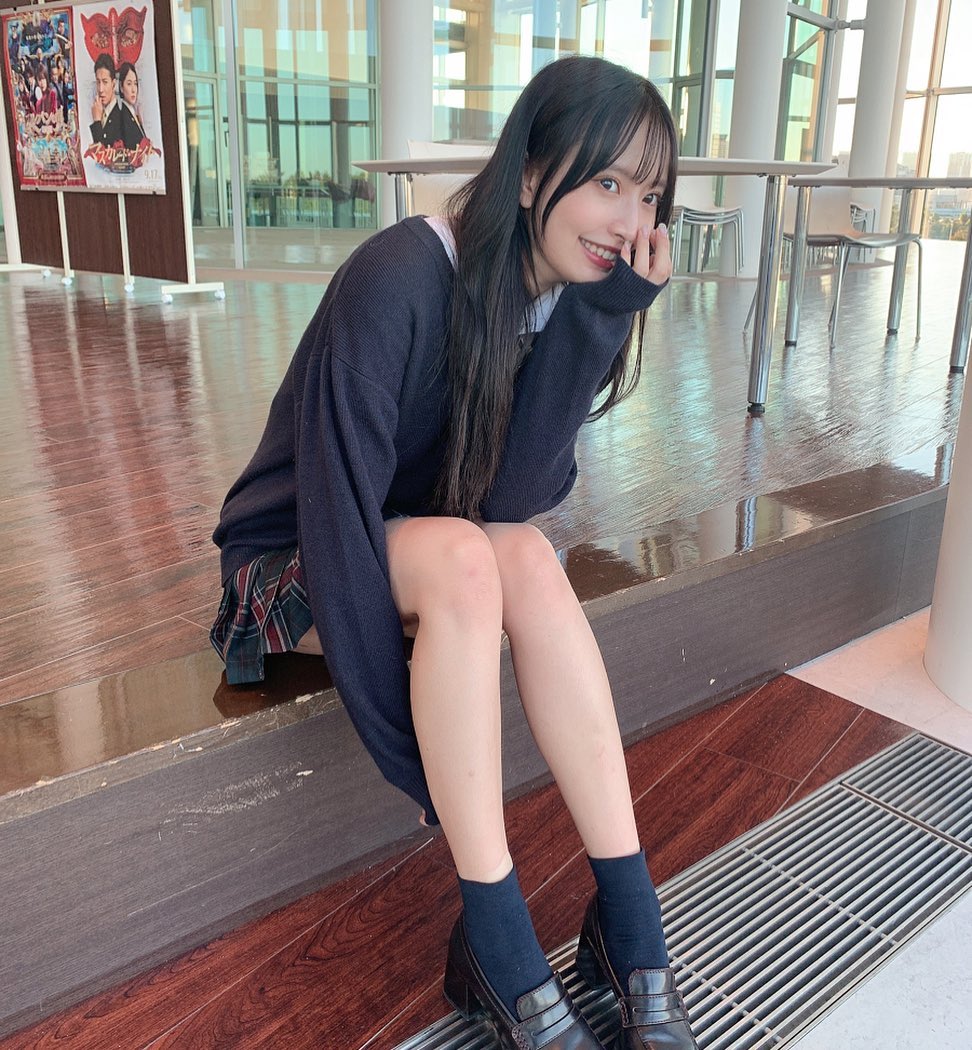 Theo tìm hiểu, Fujikawa Ralumu cao 1m68, hiện cũng đang là người mẫu nghiệp dư.