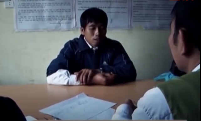 Bằng nhiều biện pháp nghiệp vụ, Ban chuyên án nhanh chóng xác định và triệu tập nam thanh niên được cho là tiếp xúc lần cuối với nạn nhân là Lò Văn Phơi (SN 1985, trú tại bản Mường Ten, xã Pú Hồng, huyện Điện Biên Đông). Tại cơ quan điều tra, Phơi khai tối 28/11 có tìm gặp chị Mấng để chào bán 30 bao thóc nếp, còn sau đó nạn nhân đi đây y không hề hay biết.