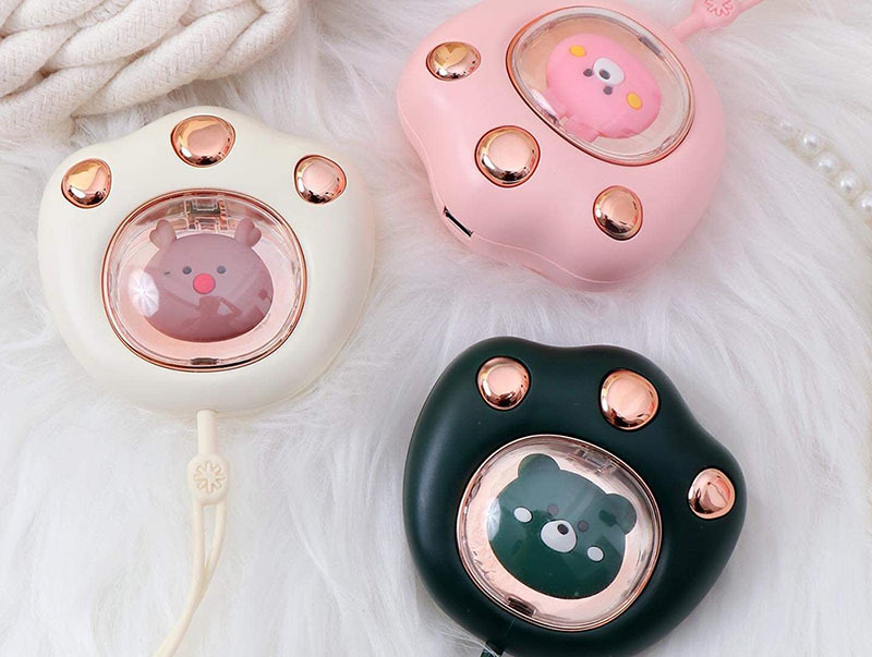 Máy sưởi mini cầm tay được rao bán tràn ngập thị trường