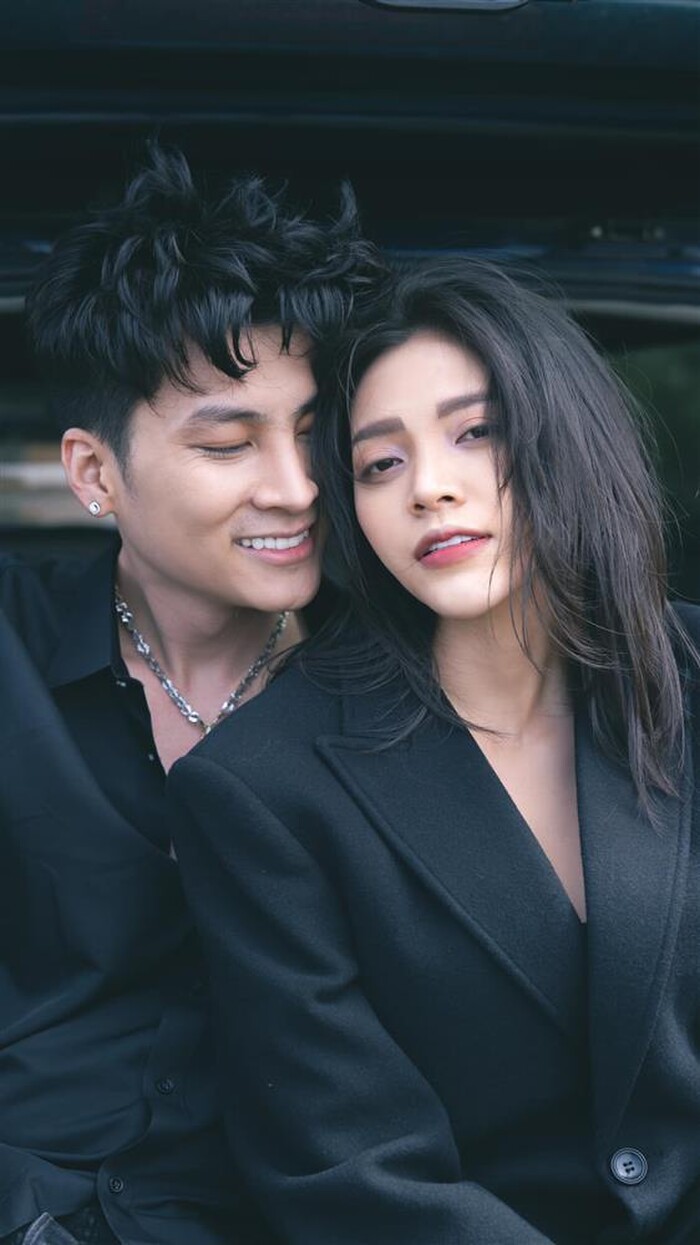 Vừa dứt tình với Lâm Khánh Chi, Trần Phi Hùng khoe ngay cô người yêu mới tên Trần Yến. 