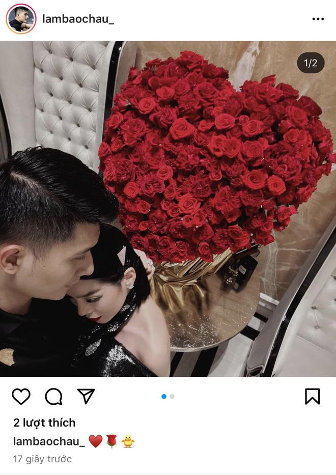 Valentine vừa qua, cả 2 còn ghì chặt lấy nhau sau thời gian Tết xa cách.