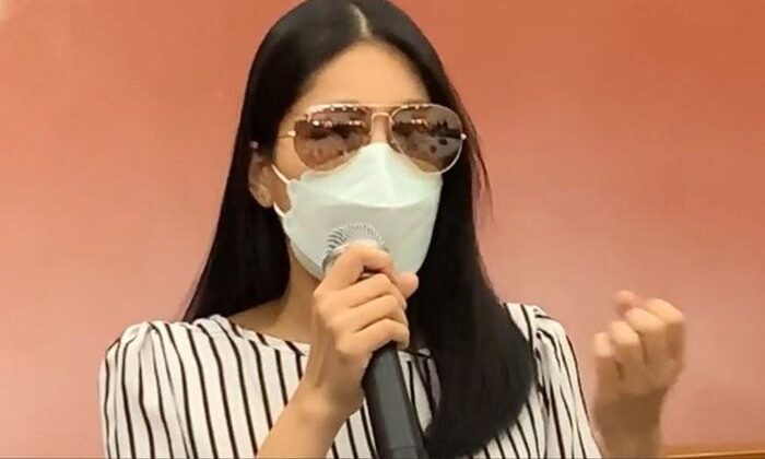 Kratik chứng minh được bản thân không lừa Tangmo lên thuyền để tiếp khách nhưng vẫn bị tố vô trách nhiệm, để mặc bạn chết đuối.