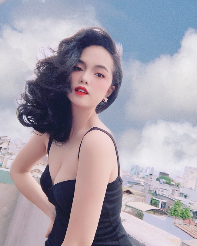 Nhiều người nhận xét, Thiện Mỹ có nhiều nét giống diễn viên nổi tiếng Mai Thu Huyền. Thiện Mỹ từng nhiều lần được nhắc đến với danh xưng 