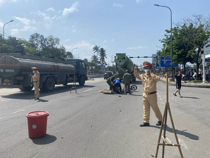 Hiện trường vụ tai nạn khiến bé 10 tuổi tử vong