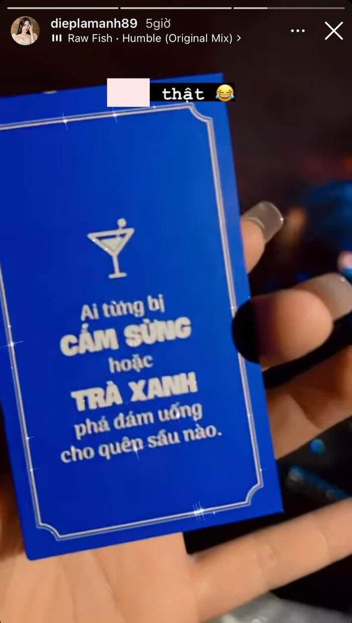 Diệp Lâm Anh đăng tải trạng thái tương tự.