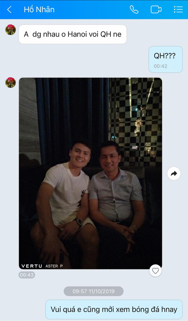 Pha Lê tung đoạn tin nhắn của đại gia Hồ Nhân với mình. Nữ ca sĩ cho biết mình đã quen biết đại gia Hồ Nhân được 10 năm.