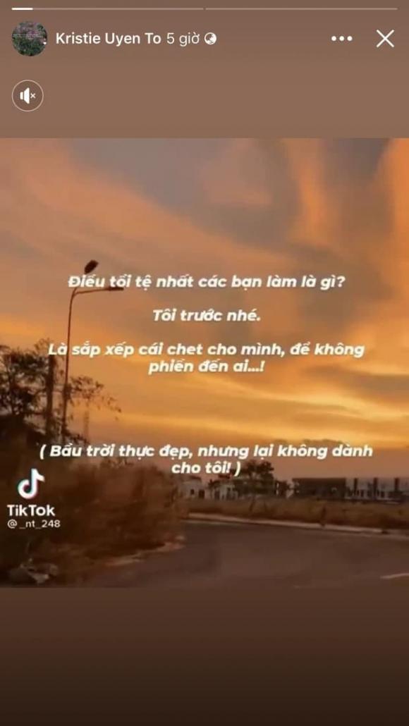 Mới đây, cô lại nhắc đến chuyện từng tự tử và cho đây là điều ngu ngốc nhất.