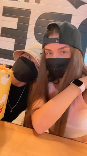 Trong quá khứ, Bùi Tiến Dũng từng dẫn bạn gái về ra mắt gia đình và cùng đón năm mới. Điều đó cho thấy cả hai yêu nhau sâu đậm.