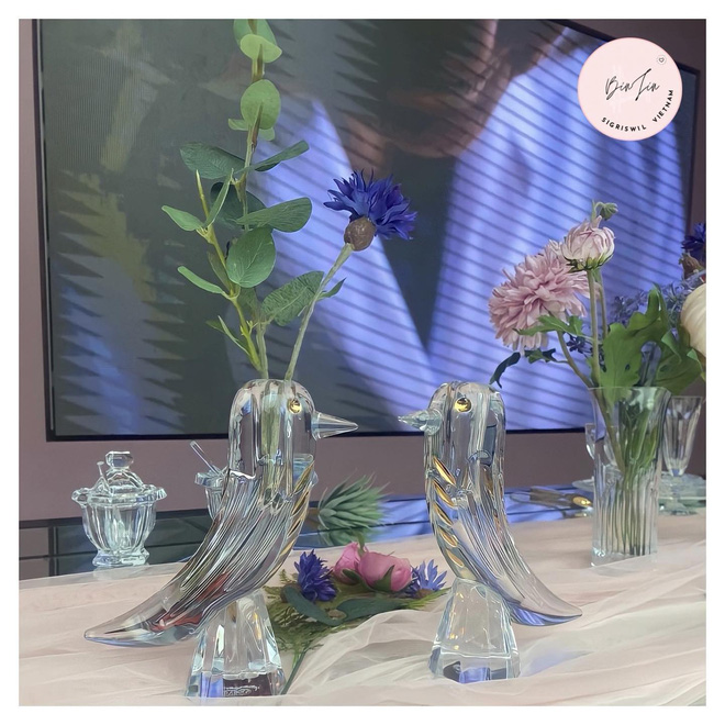 Những món quà đặc biệt của fan Việt gửi tặng Son Ye Jin - Hyun Bin (Nguồn: Hyun Bin's House Vietnam, Son Ye Jin - 손예진 Vietnam Fanpage)