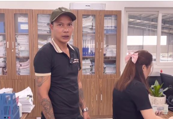 Cô phân trần thêm: 