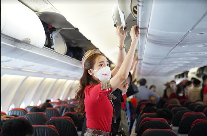 Nhiều hãng hàng không thua lỗ trong 2021.