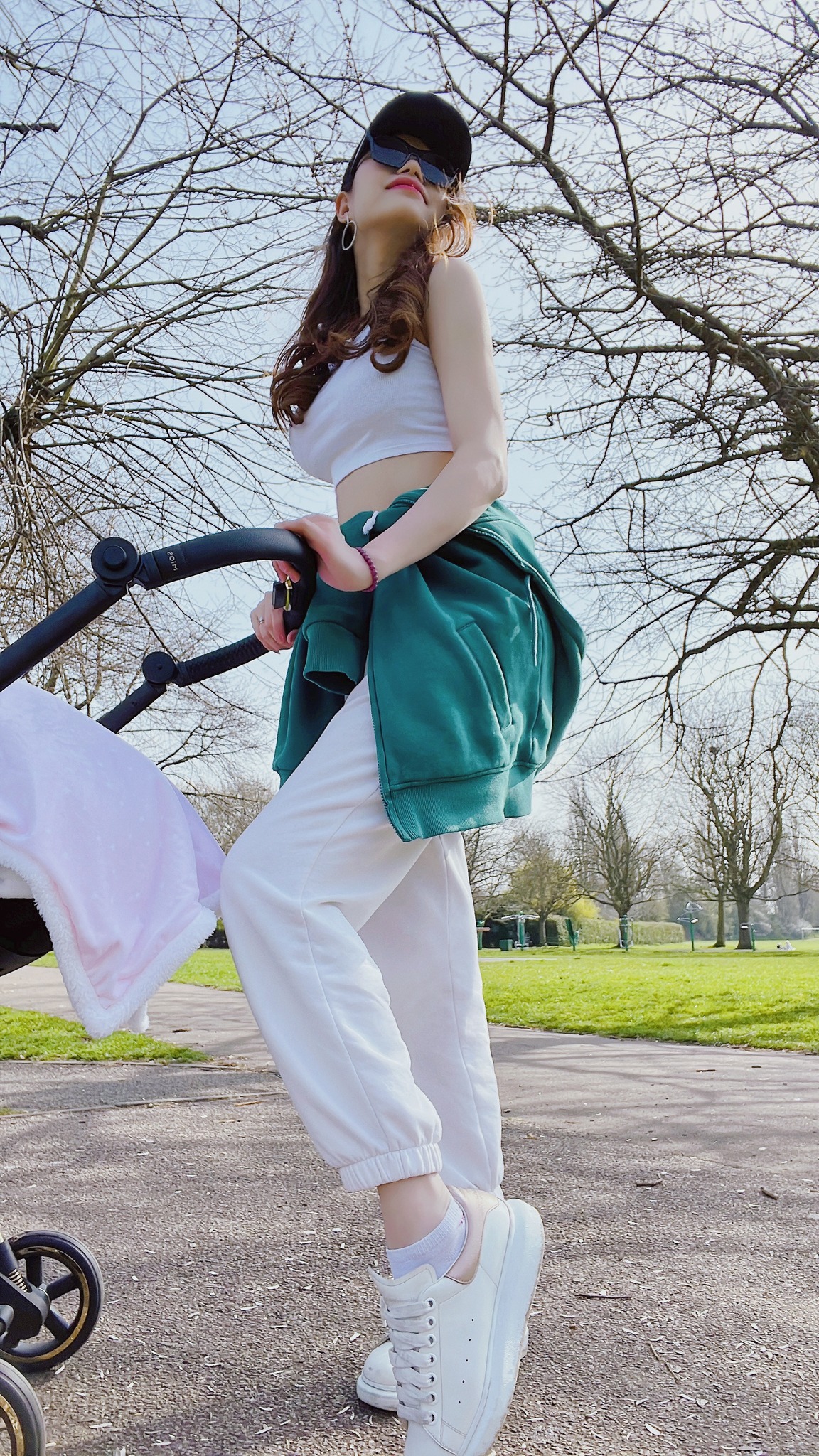 Dù mới sinh con đầu lòng được 3 tháng nhưng có thể thấy, nàng WAGs 