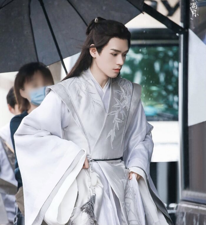 Diễn viên Cung Tuấn