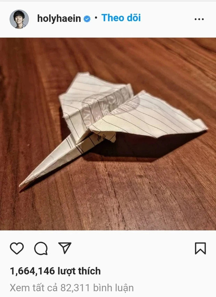 Chiếc máy bay của Jisoo được Jung Hae In giữ gìn nâng niu từng khiến dân tình được phen náo loạn