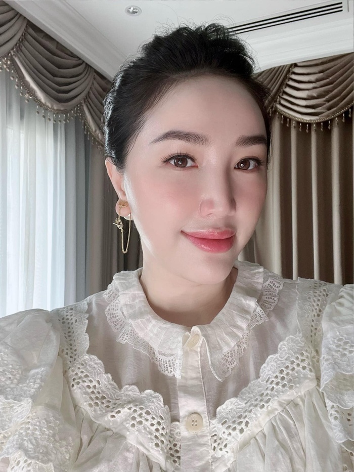 Tuy nhiên đây chỉ là suy đoán của cư dân mạng. Người hâm mộ đều hi vọng Bảo Thy sẽ sớm quay trở lại làng giải trí vào một ngày gần nhất