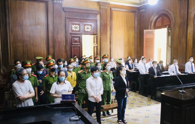 Toàn cảnh phiên tòa xét xử các bị cáo có hành vi hoạt động nhằm lật đổ chính quyền nhân dân