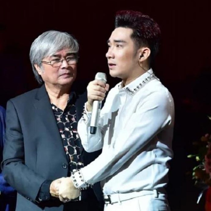 Quang Hà và bố - nhạc sĩ Vũ Cẩm.
