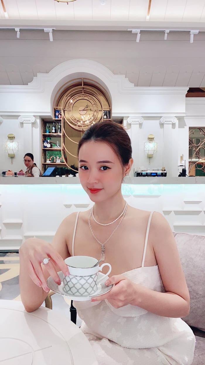 Khoảnh khắc gần đây nhất của Midu