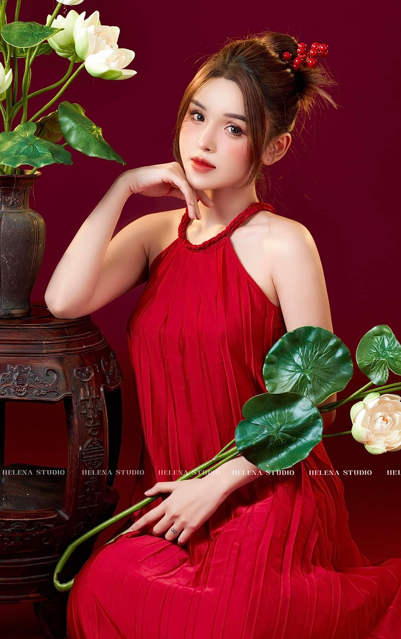 Chứng kiến những bức hình Tâm Chibi khoe dáng sexy cùng nước da trắng nõn nà, chắc hẳn sẽ có không ít cánh mày râu phải toát mồ hôi vì vẻ nóng bỏng ở người đẹp này.