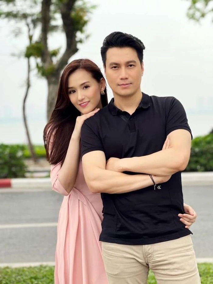 Không phải Quỳnh Nga, Lã Thanh Huyền mới là cô nàng được Việt Anh mời đi 