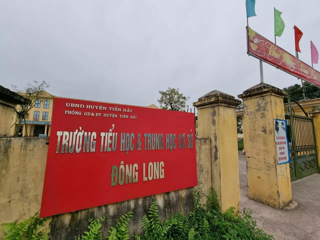 Trường Tiểu học và THCS Đông Long, nơi đối tượng công tác