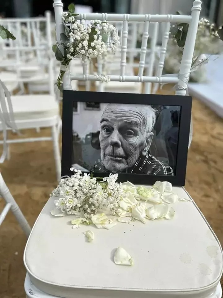 Cha nuôi quá cố của Ngô Thanh Vân xuất hiện trong hôn lễ của con gái tại Việt Nam theo cách vô cùng trang trọng và đặc biệt.