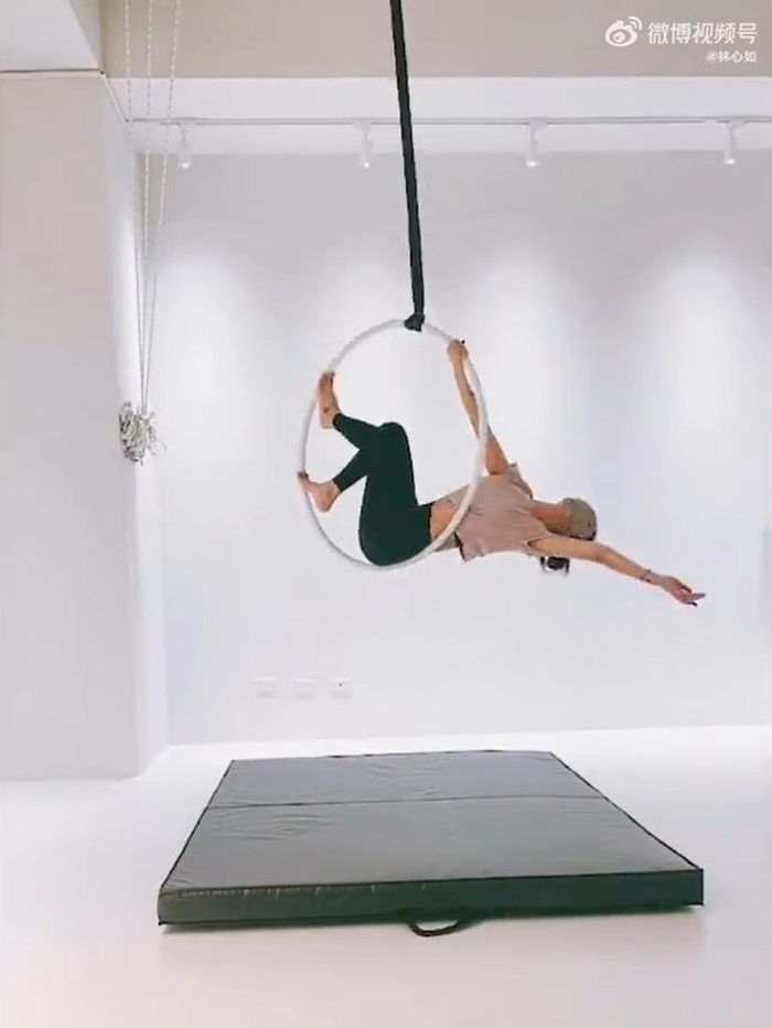 Lâm Tâm Như đã có một màn thể hiện trên không trung khiến dân tình 