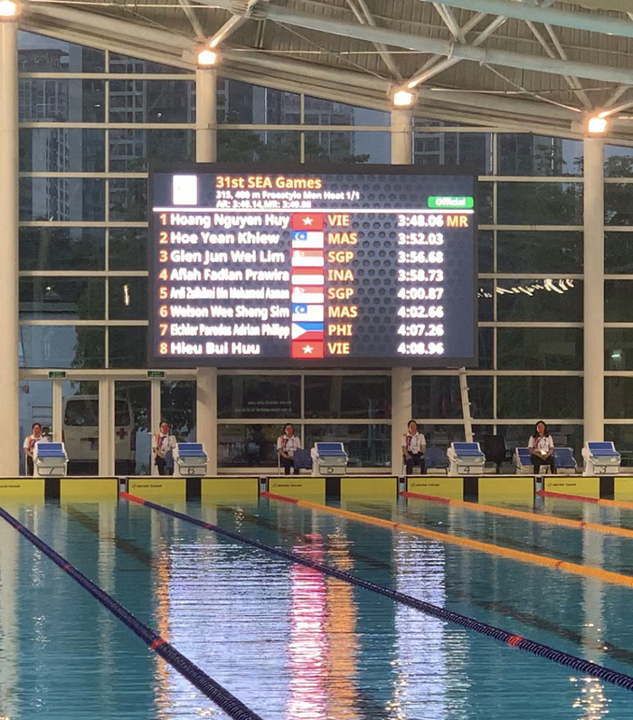 Huy Hoàng lập kỷ lục SEA Games ở nội dung 400 m tự do.