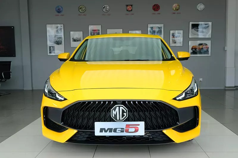 MG5 lần đầu tiên 