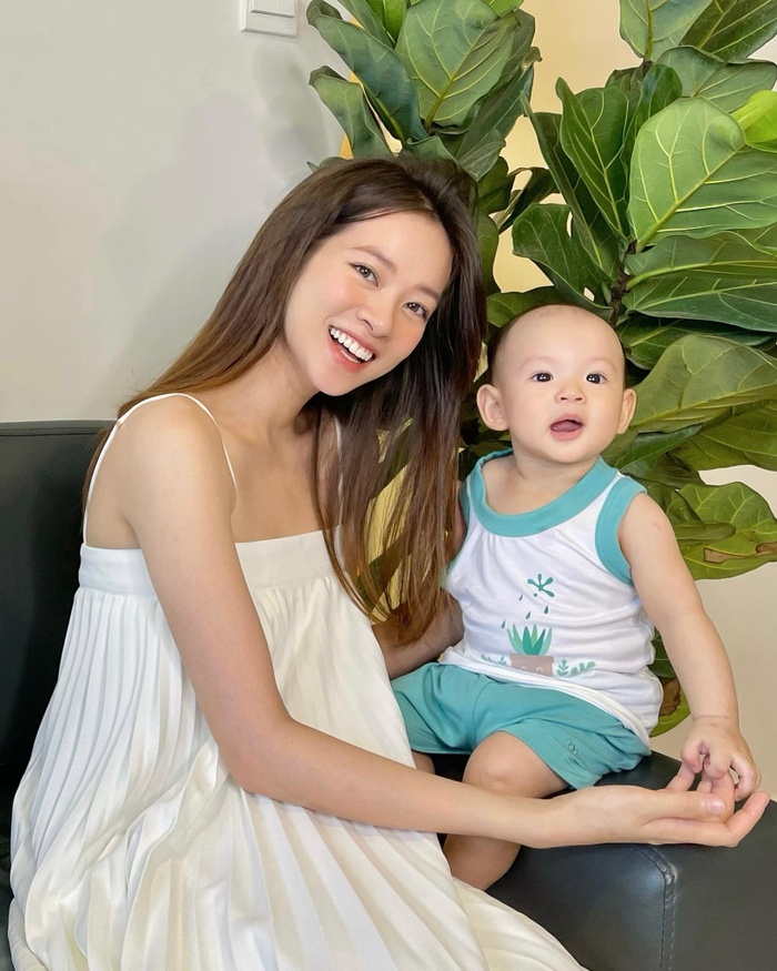 Khuôn mặt đáng yêu, bụ bẫm của nhóc tỳ khi thừa hưởng những đường nét 