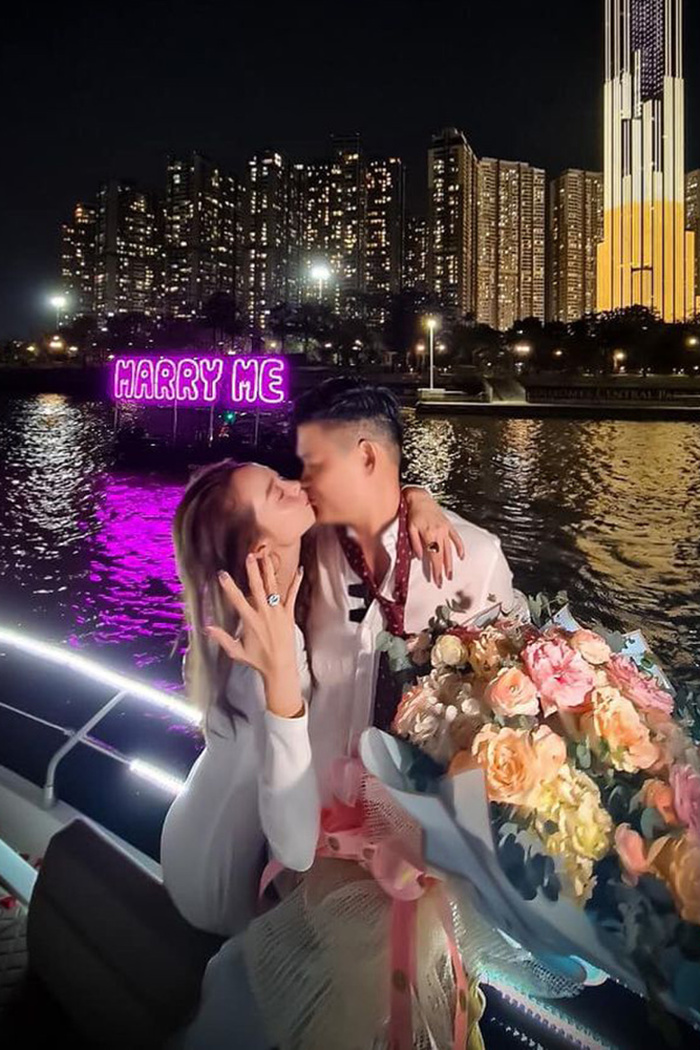 Lễ cưới của Minh Hằng đang thu hút sự quan tâm của khán giả lẫn giới truyền thông.