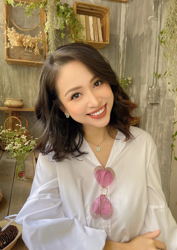 Vân Hugo nhanh chóng lấy lại vóc dáng sau vượt cạn lần 2.