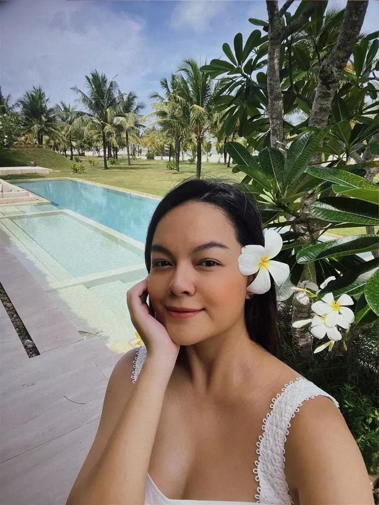 Một số hình ảnh được Phạm Quỳnh Anh chia sẻ thời gian gần đây.