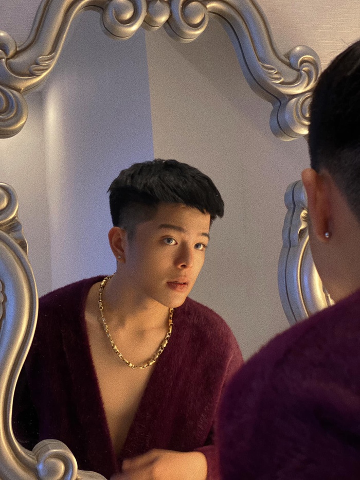 Quang Anh chật vật tìm ánh hào quang cho mình sau 9 năm bước ra từ cuộc thi.