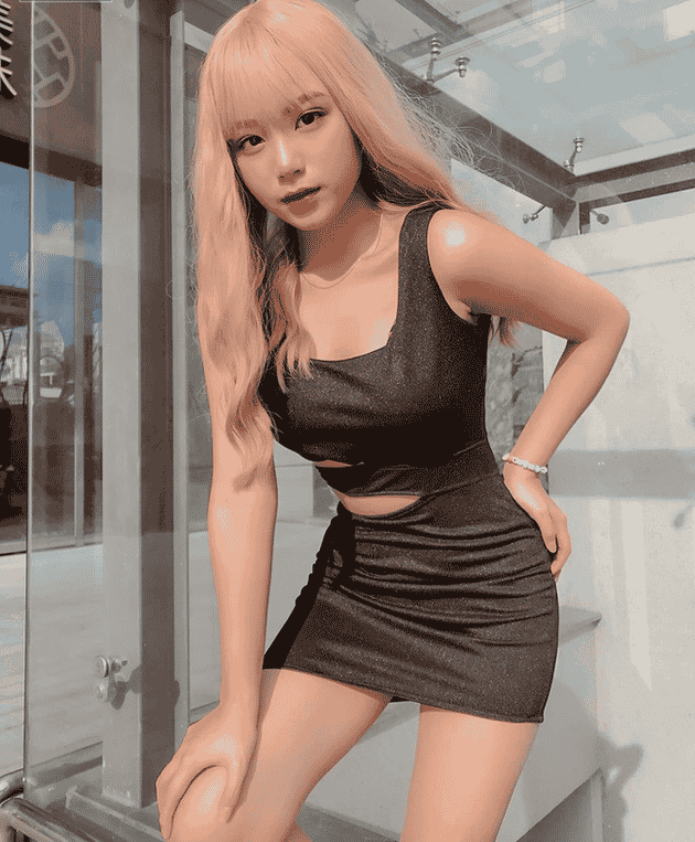 Tự nhận xét về bản thân, Ngọc My cho rằng mình hơi bí ẩn vì tính cách khó đoán: “Đôi khi chính bản thân em còn không biết mình đang nghĩ gì nữa”.