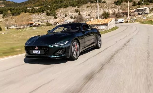 Xe sang Jaguar F Type 