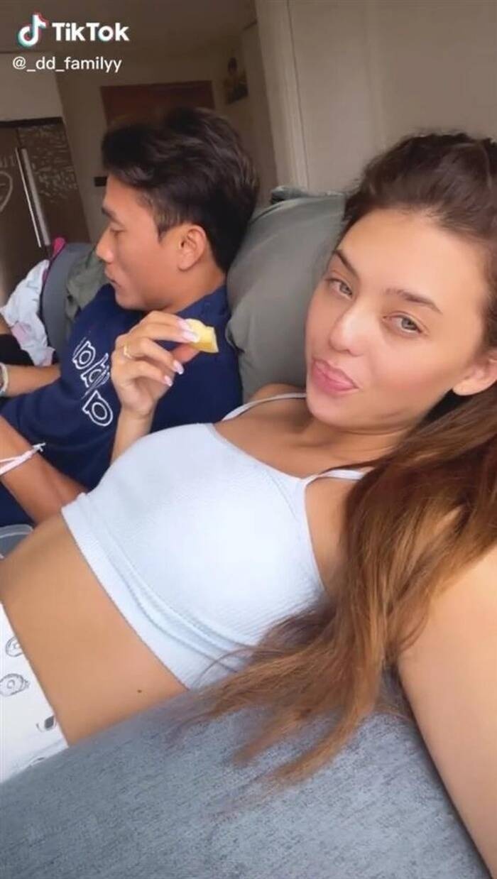 Kể từ sau khi kết hôn, 