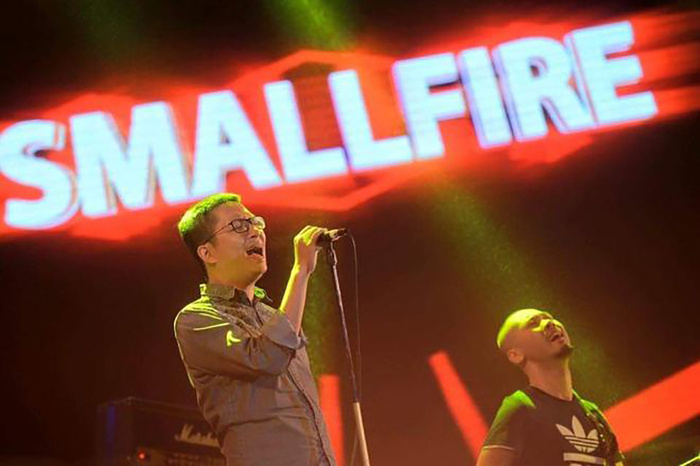 Xuân Thi là một trong những thành viên của nhóm nhạc Small Fire.