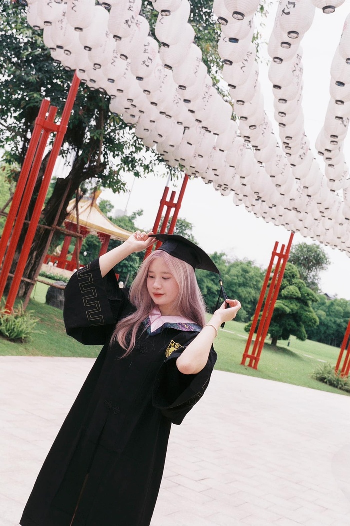 Cô nàng gen Z toàn năng 'vạn người mê'. Ảnh: FBNV.