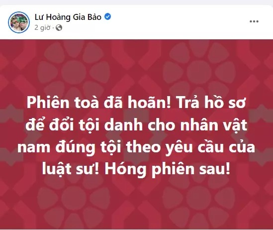 Gia Bảo theo dõi sát sao ngay từ khi phiên tòa chưa bắt đầu. Anh cũng chờ đợi phiên tòa tới.