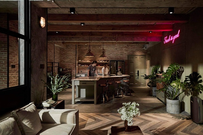 Tháng 9 năm 2020 cặp đôi hào hứng khoe cơ ngơi 