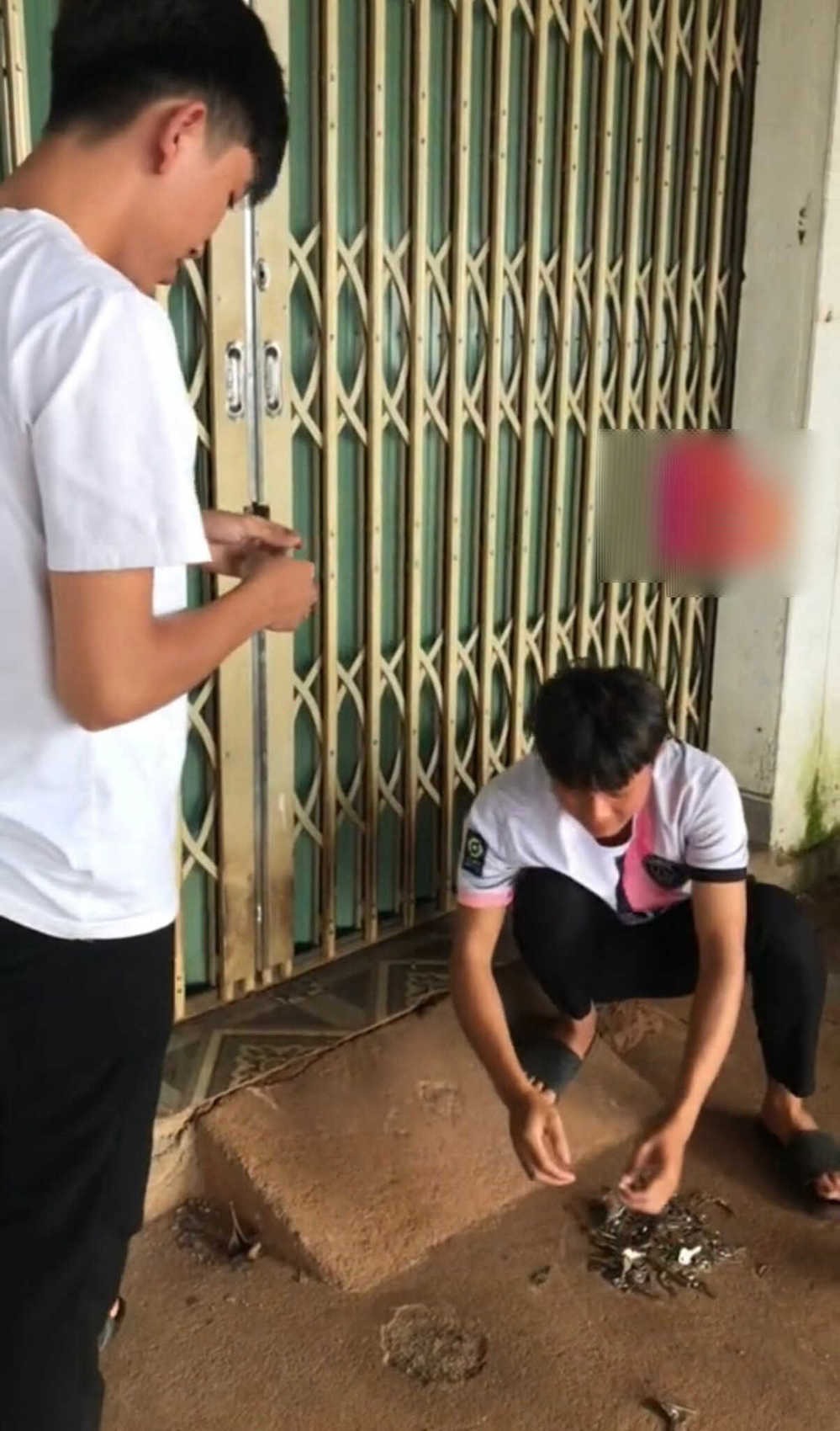  Chìa khóa nhiều tới nỗi chất đống. (Ảnh: B.V)